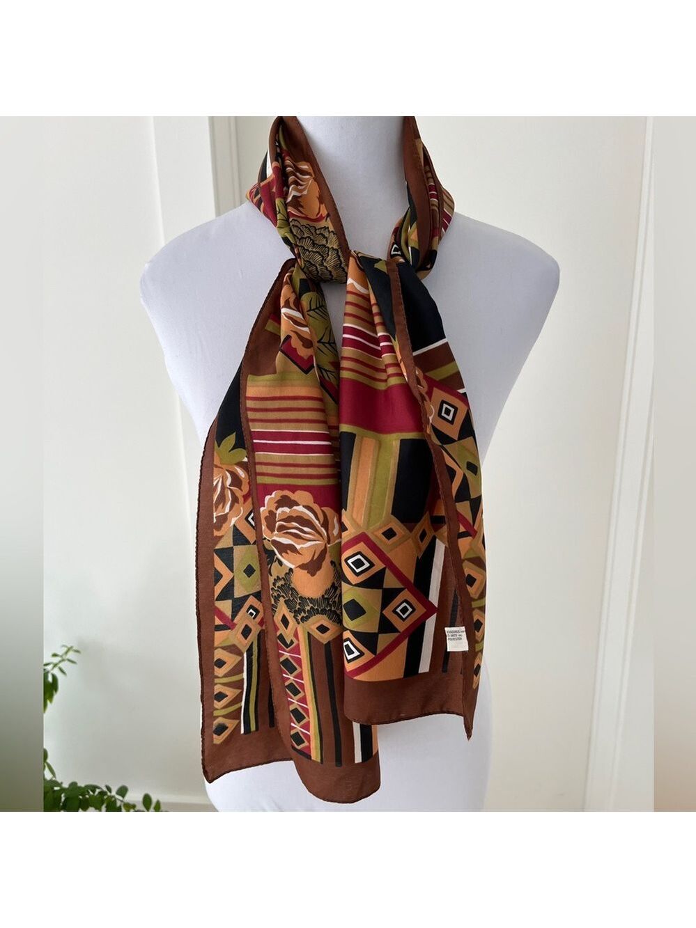 VINTAGE Scarves & Allied Arts Oblong Scarf Floral Geometric Earth Tones Italy